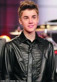 比伯贾斯汀资料,音乐界的闪耀巨星与他的传奇人生