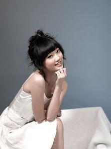 于莎莎没戴罩照片